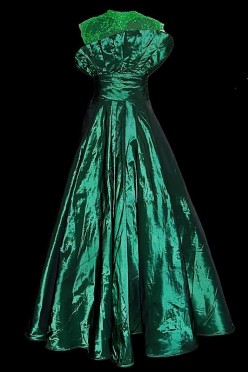 Zielona suknia wieczorowa dla Justyny Reczeniedi.